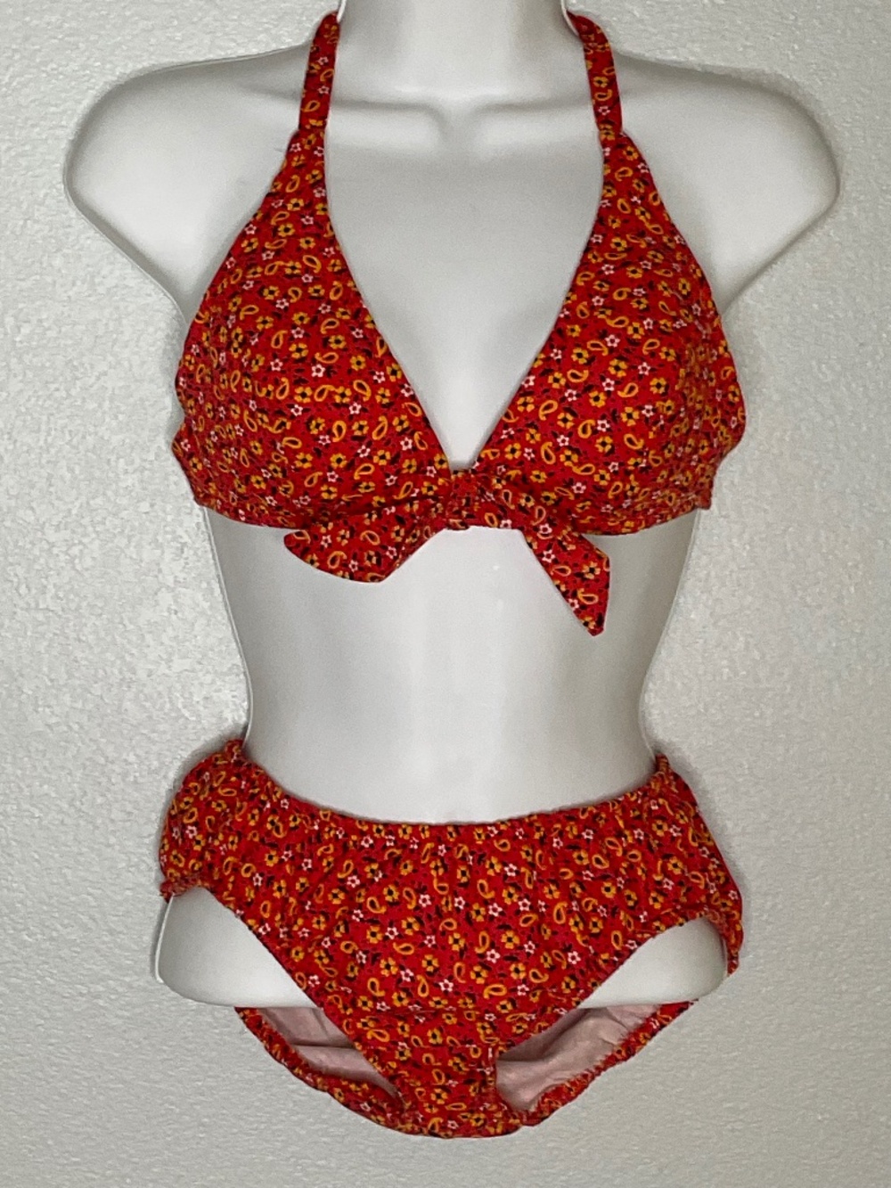True Vintage Retro Bikini Set Paisley floral pattern 60s 70s